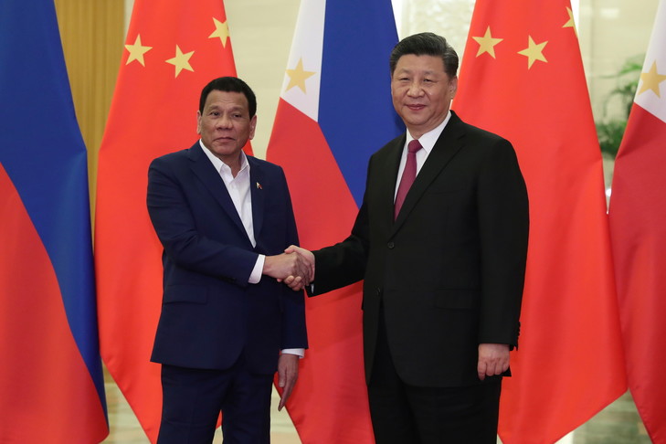 Rodrigo-Duterte-Xi-Jinping-25-avril-2019_0_729_486