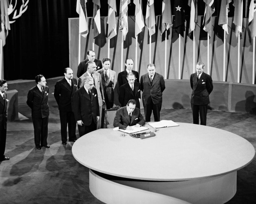 The San Francisco Conference, 25 April - 26 June 1945: Mexico Signs the United Nations Charter
